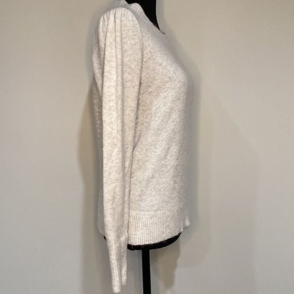 Soft and fuzzy Ann Taylor Loft Cream Sweater - Picture 2 of 5